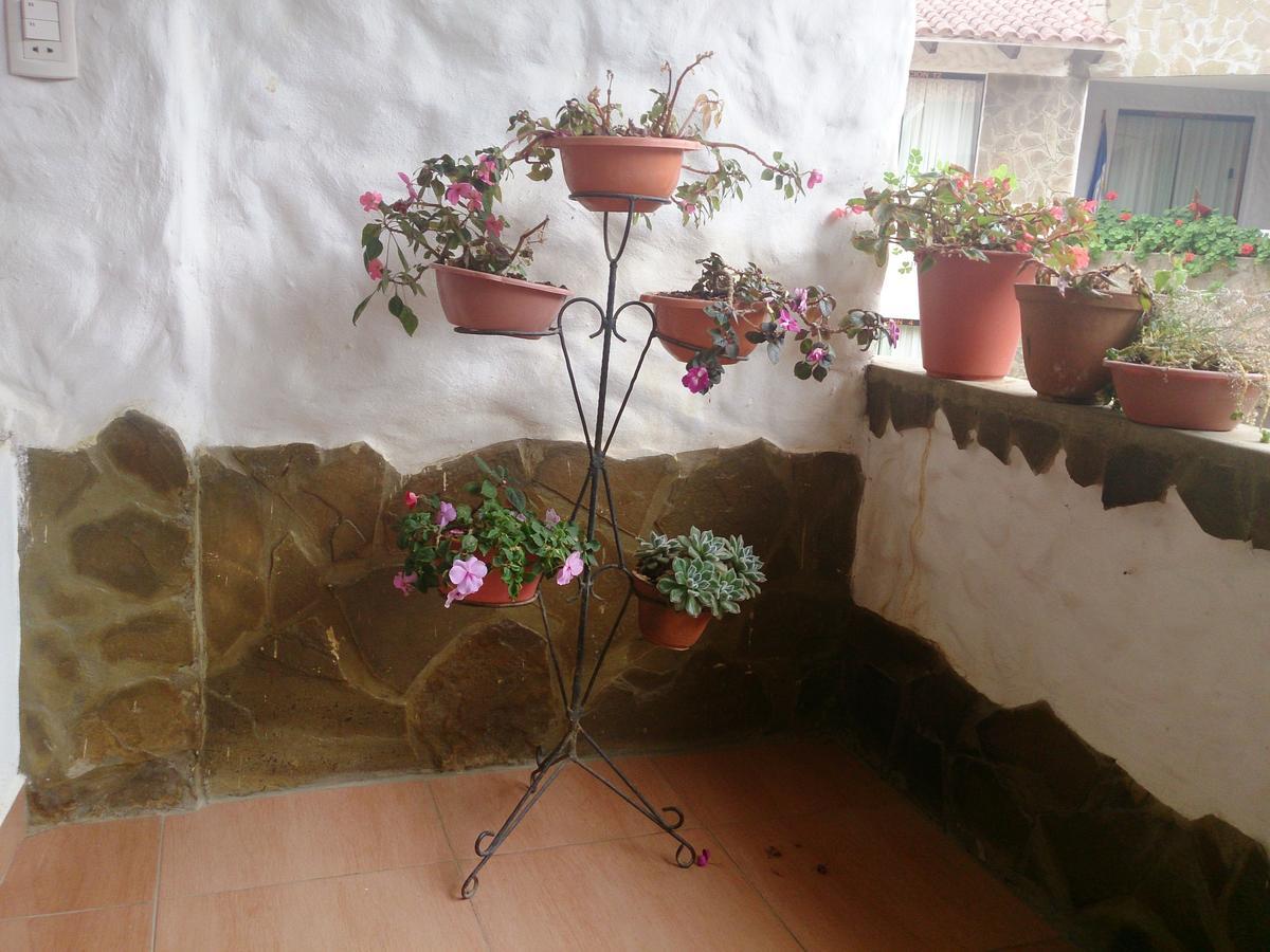 Plaza Pueblo Hotel Vallegrande Luaran gambar