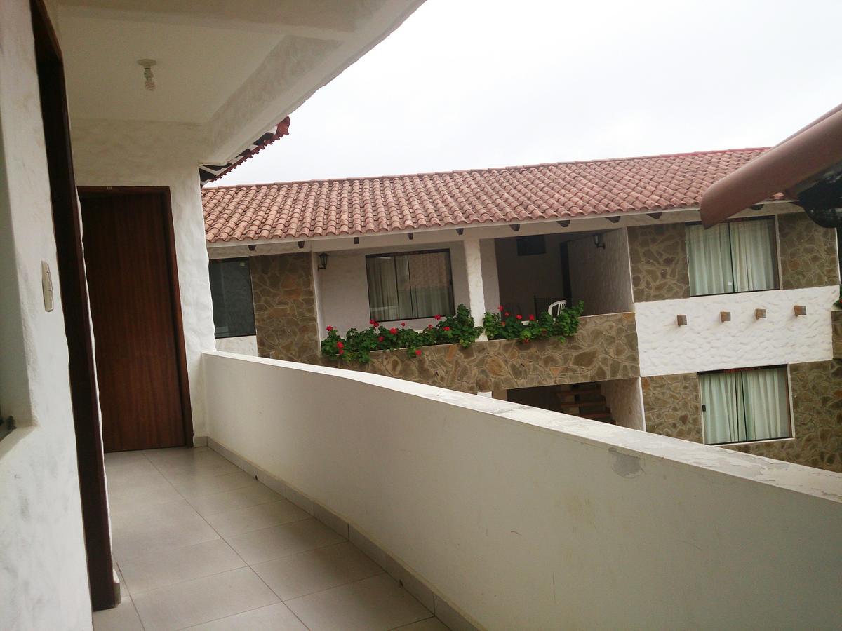 Plaza Pueblo Hotel Vallegrande Luaran gambar