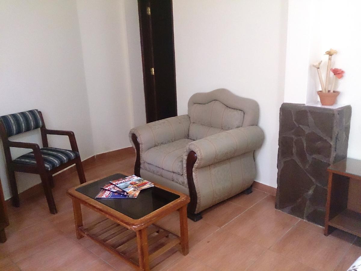 Plaza Pueblo Hotel Vallegrande Bilik gambar